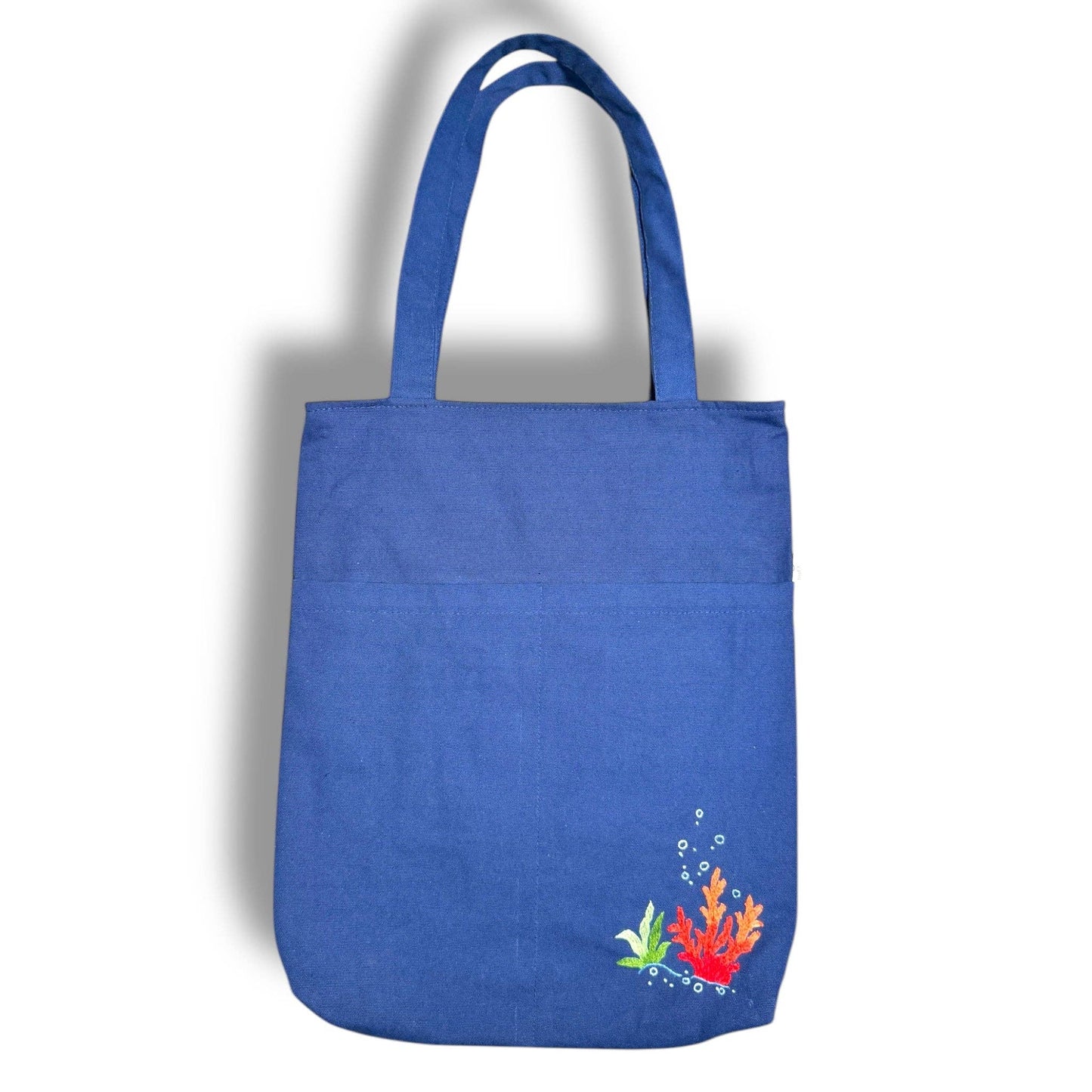 Coral Pocket Embroidery Tote Bag Beige: Navy